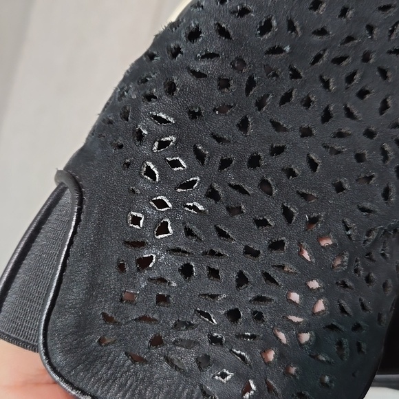 Vionic Women Leather Platform Loafer Slip on shoes sz 9 - Picture 16 of 16